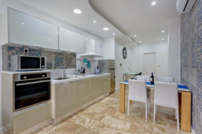 Modern 2 Bedroom Apartment in St Julians, St Julian's